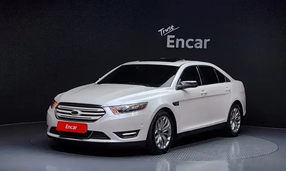 Ford Taurus