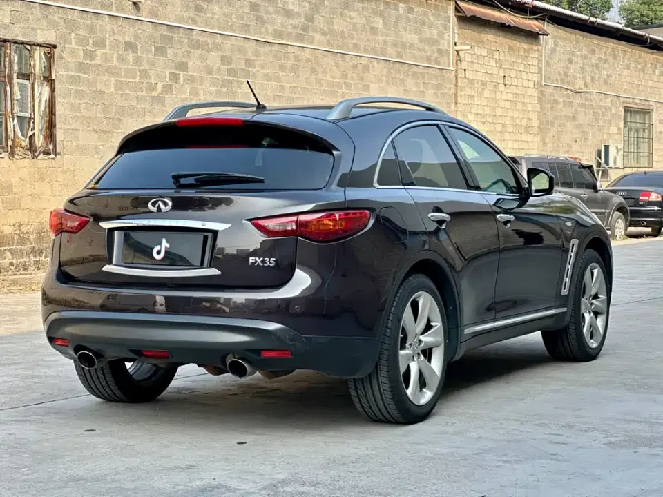 Infiniti FX