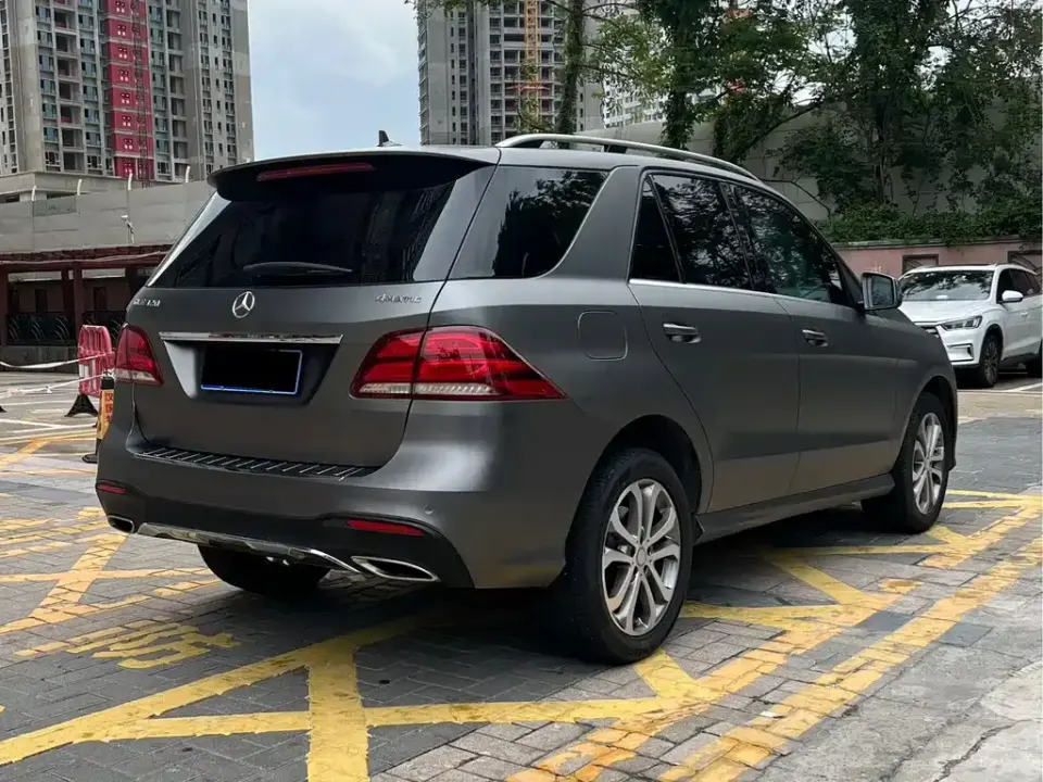 Mercedes-Benz GLE (Import)