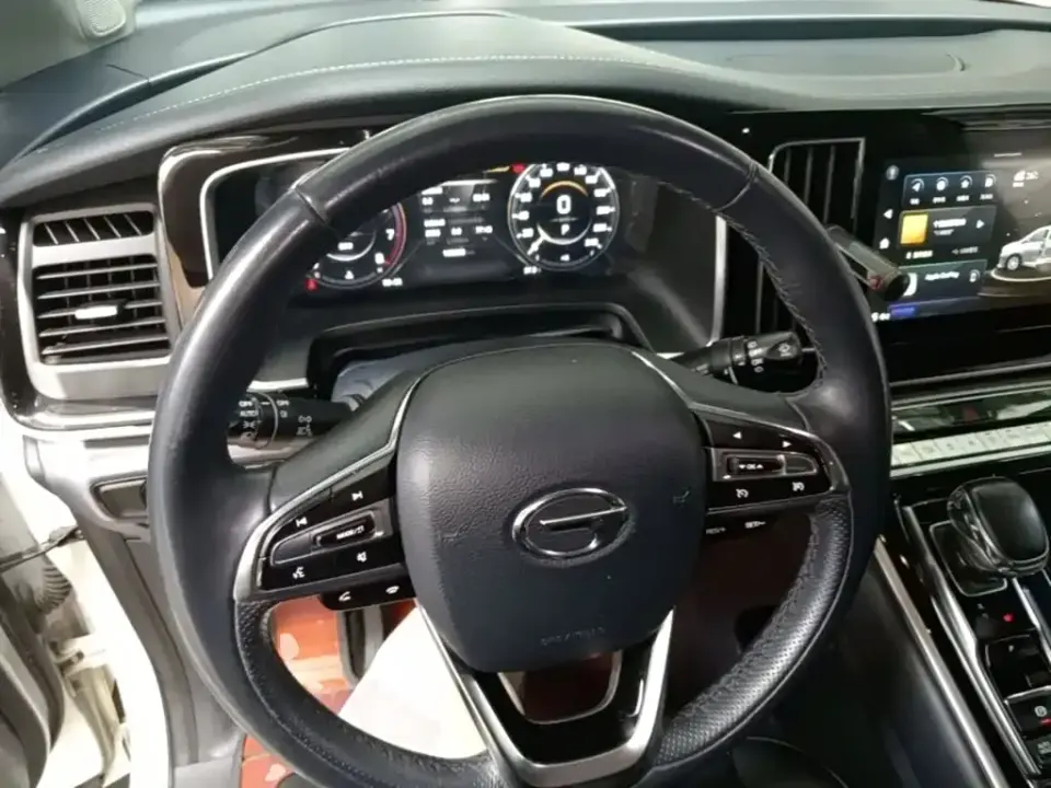 GAC Trumpchi M8
