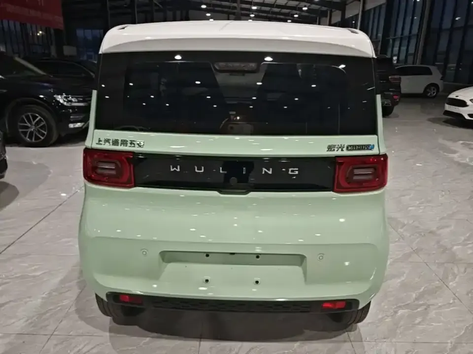 Wuling MINIEV