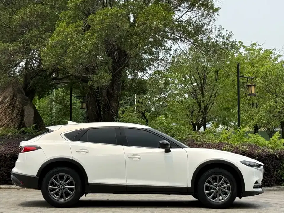 Mazda CX-4