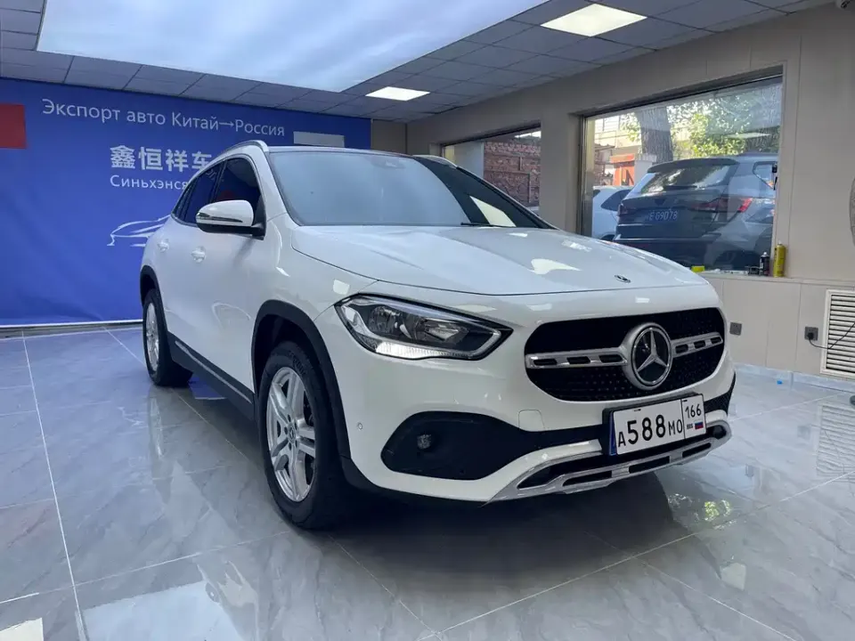 Mercedes-Benz GLA
