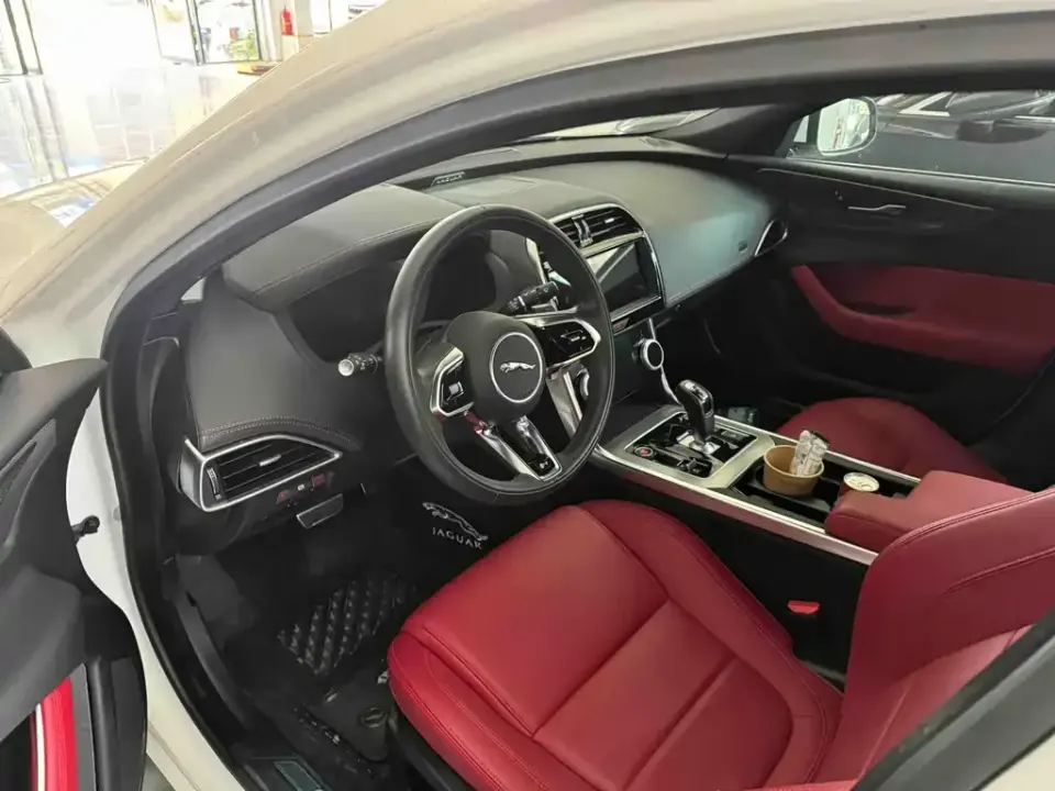 Jaguar XEL