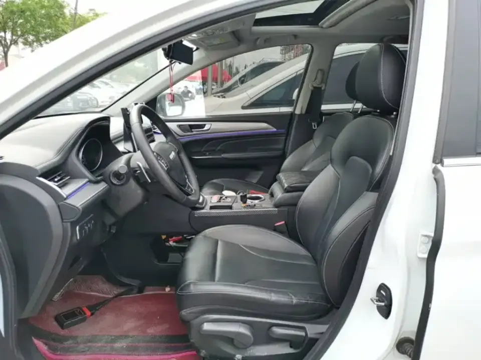 Haval M6