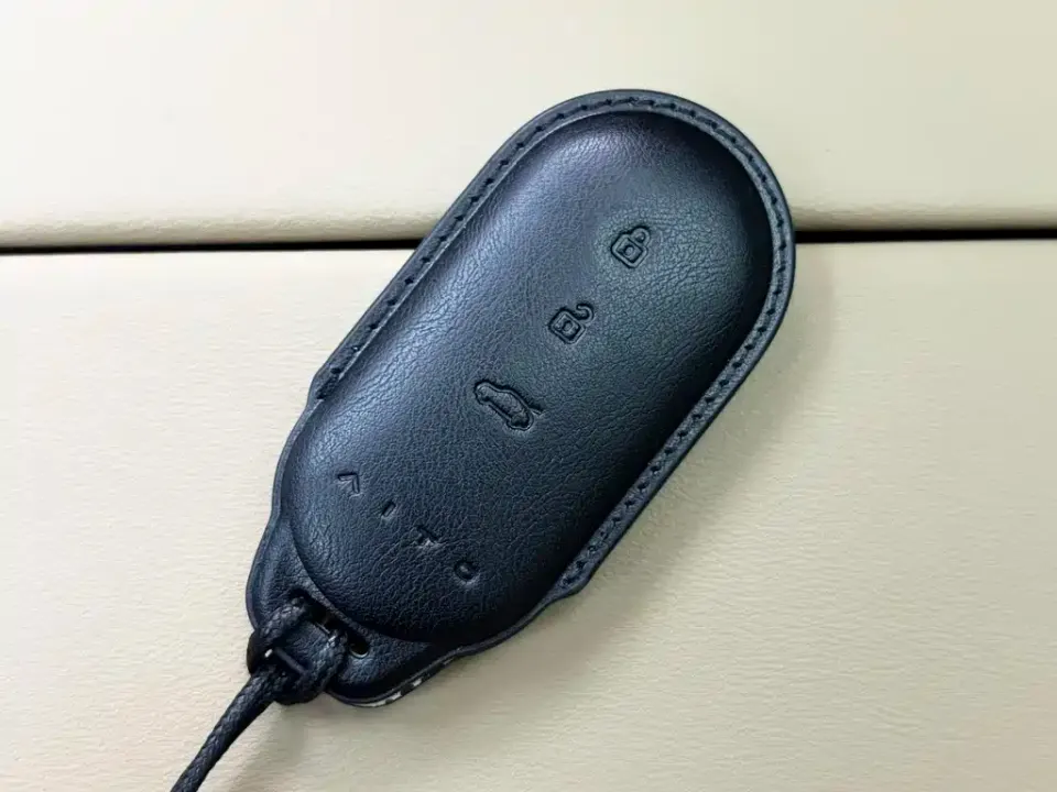 AITO M7