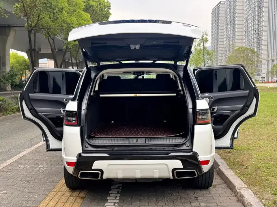 Land Rover Sport
