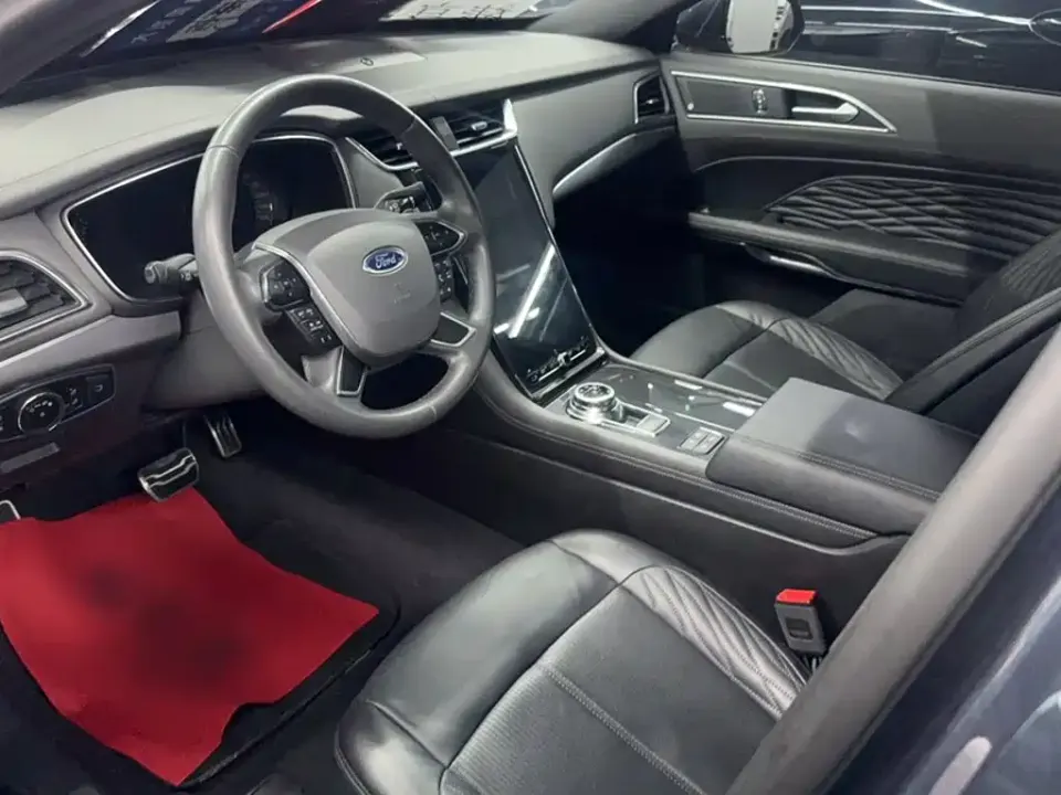 Ford Taurus