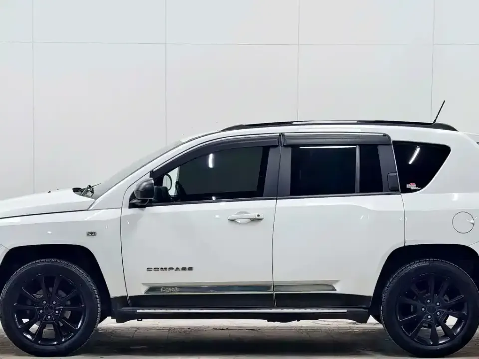 Jeep Compass (Import)