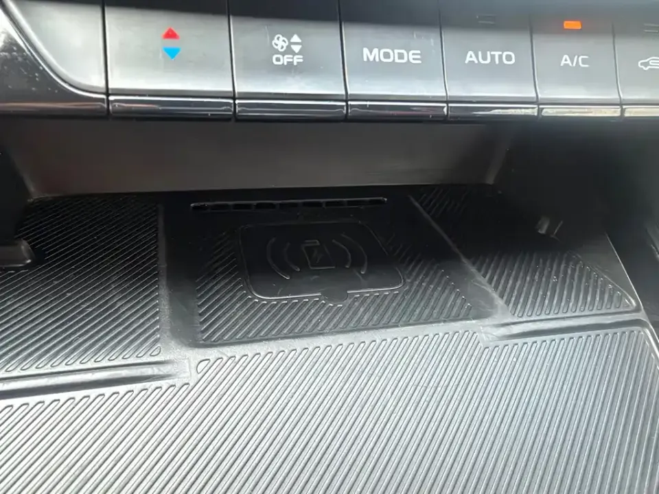 Geely Xingyue L