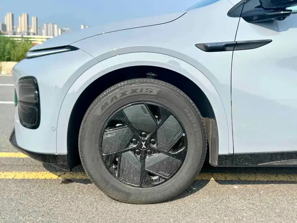 Xpeng G6