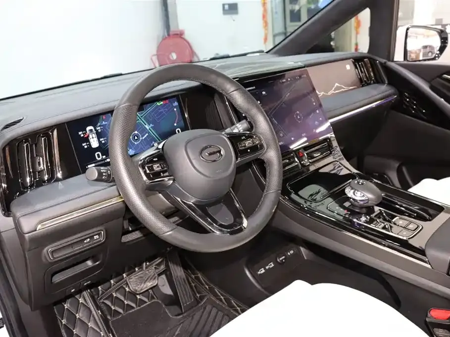 GAC Trumpchi M8