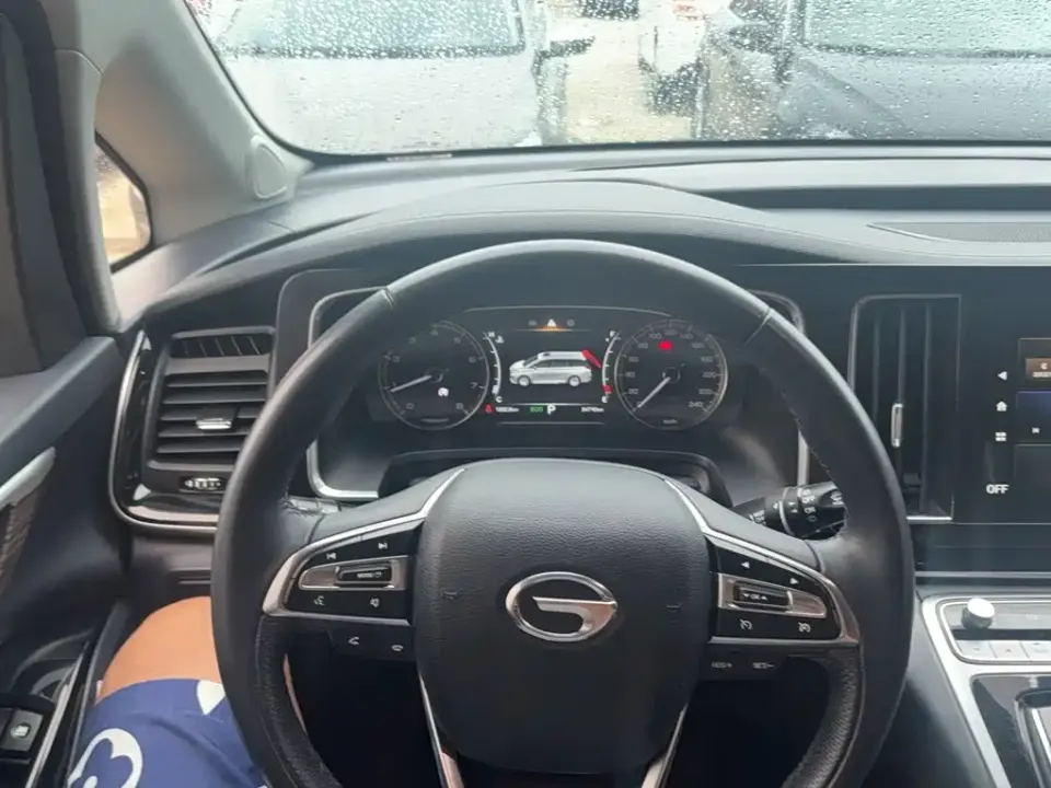 GAC Trumpchi M8