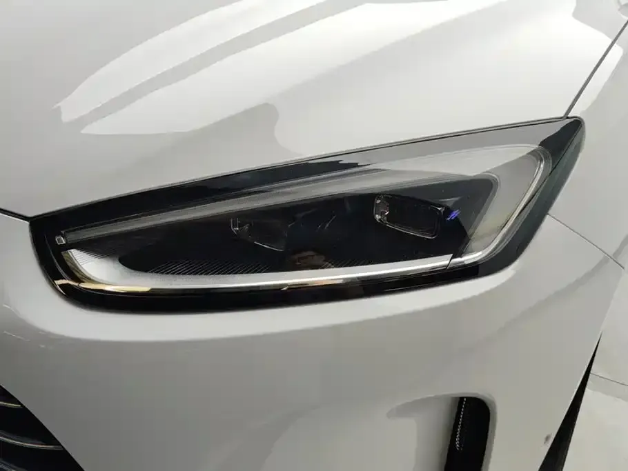 AITO AITO M5