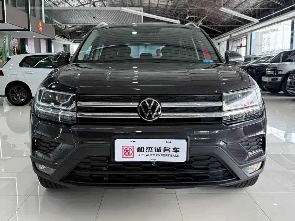 Volkswagen Tharu