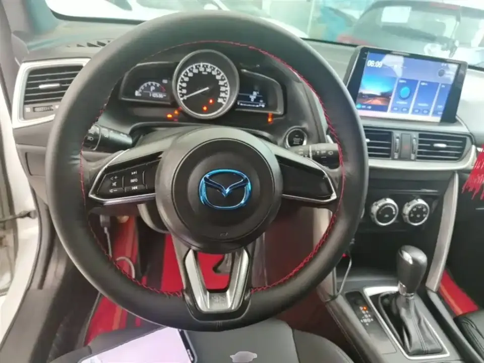 Mazda CX-4