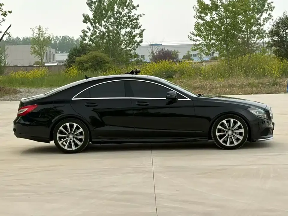 Mercedes-Benz CLS