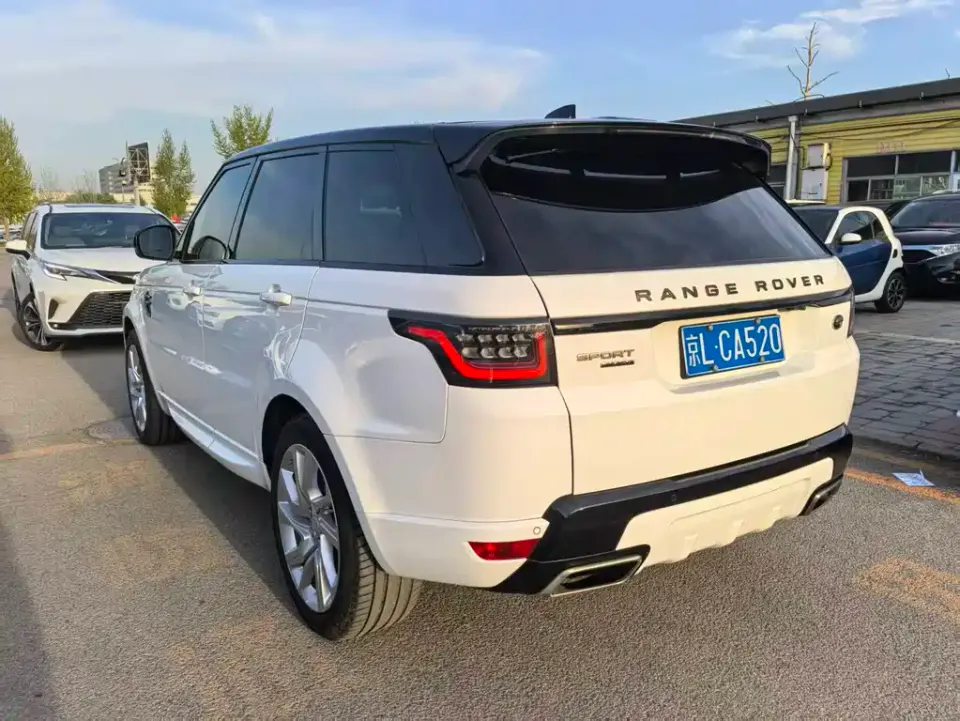 Land Rover Sport