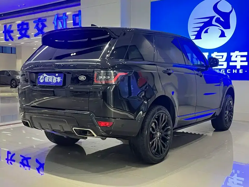 Land Rover Sport