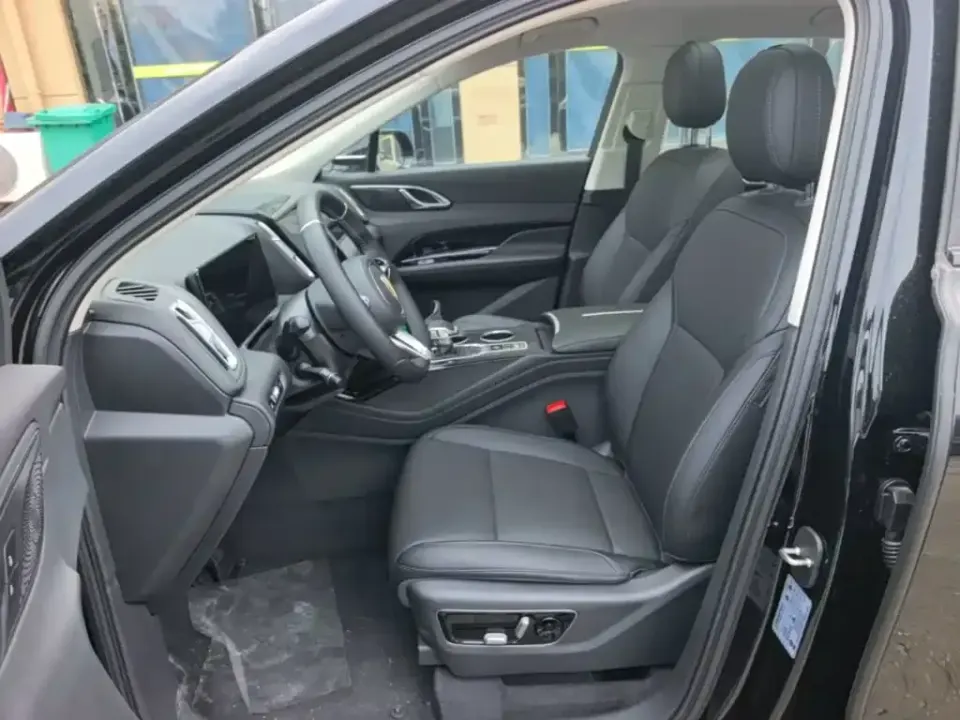 Hongqi Hongqi HS3 PHEV