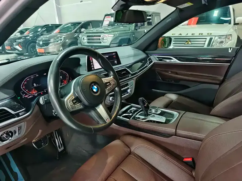 BMW 7-Series