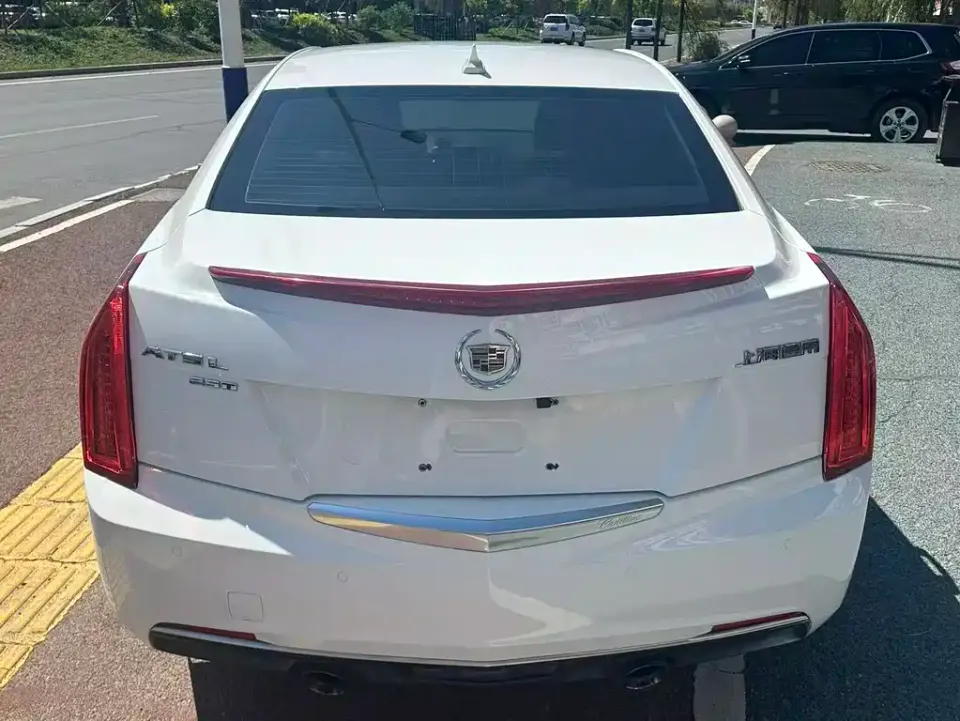 Cadillac ATS-L