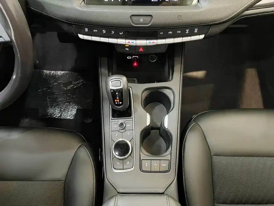 Cadillac XT4