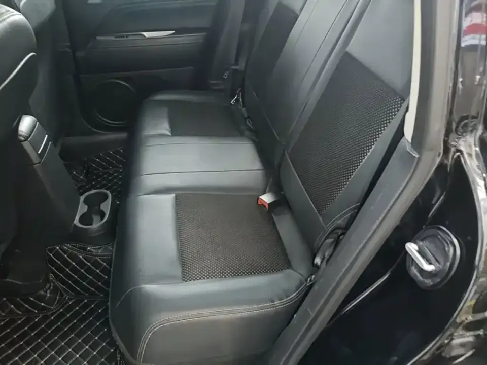 Jeep Compass (Import)