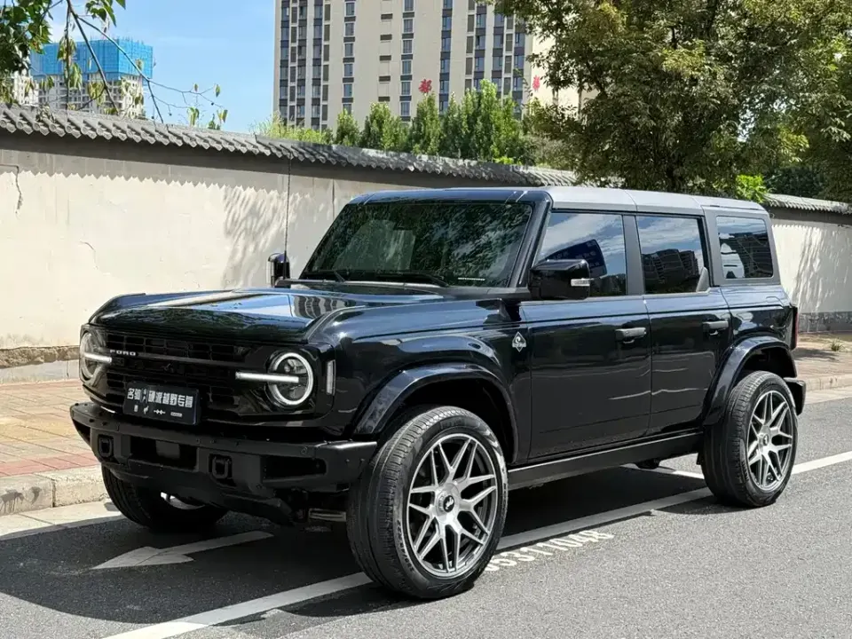 Ford Bronco