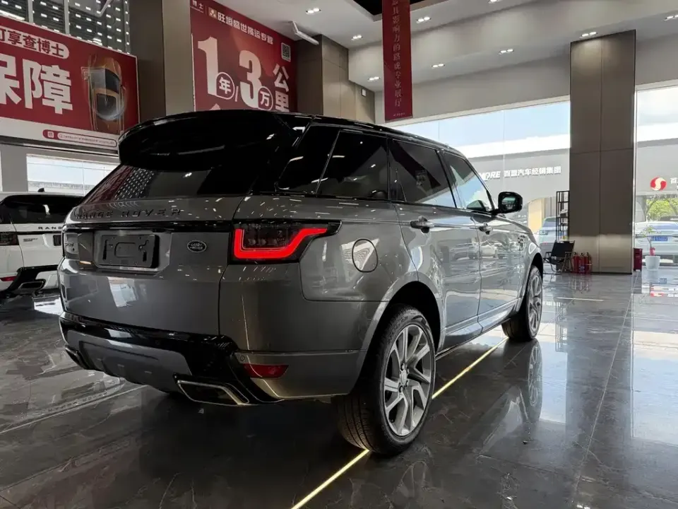 Land Rover Sport