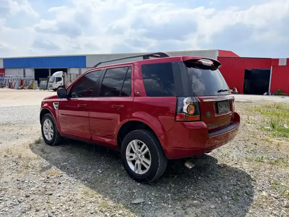 Land Rover Freelander 2
