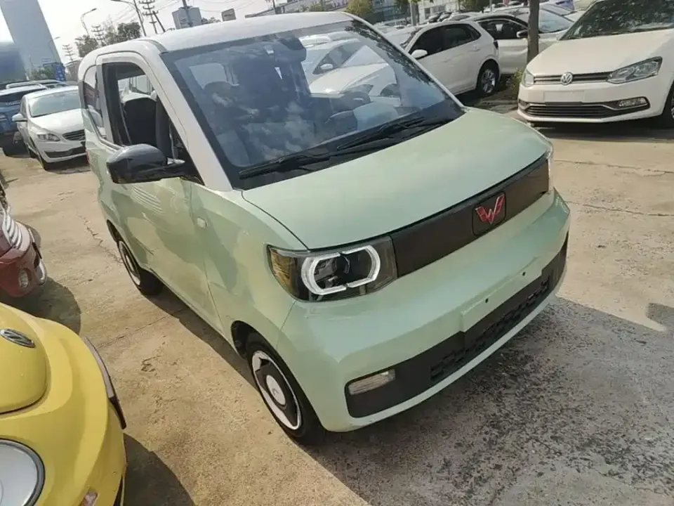 Wuling MINIEV