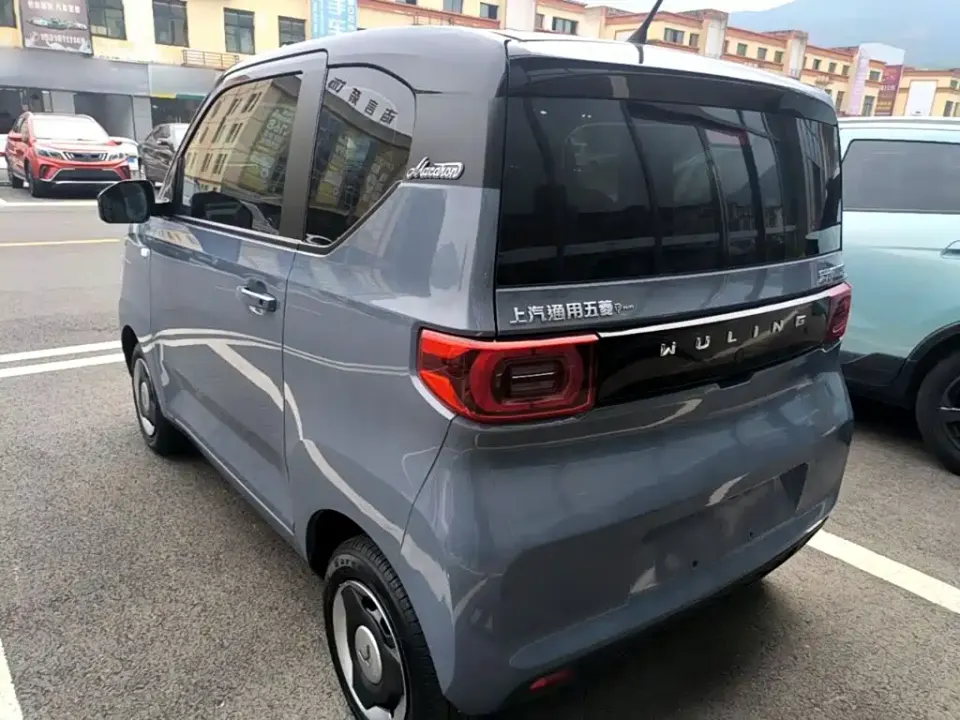 Wuling MINIEV
