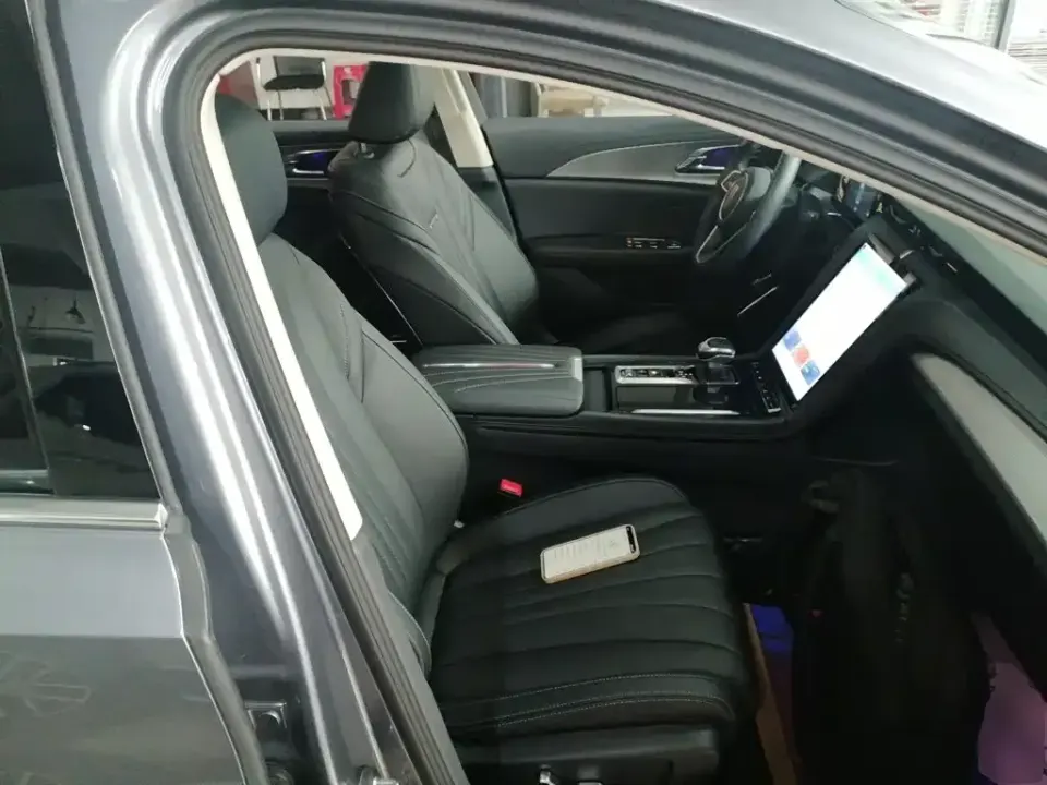 Hongqi Hongqi H5