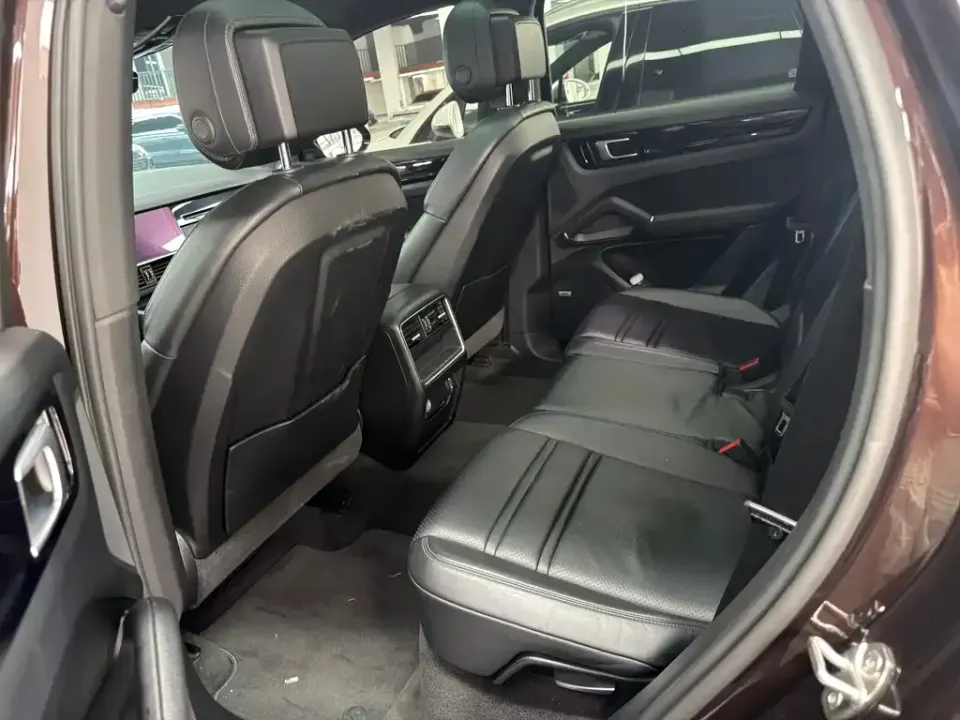 Porsche Cayenne Hybrid