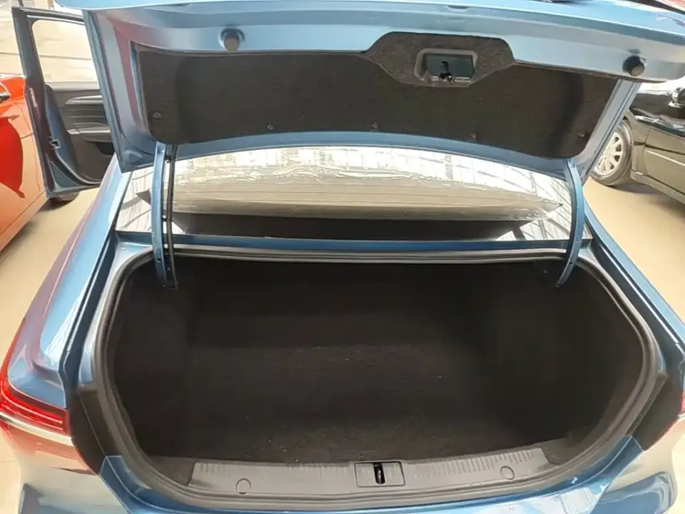 Roewe i6 Classic
