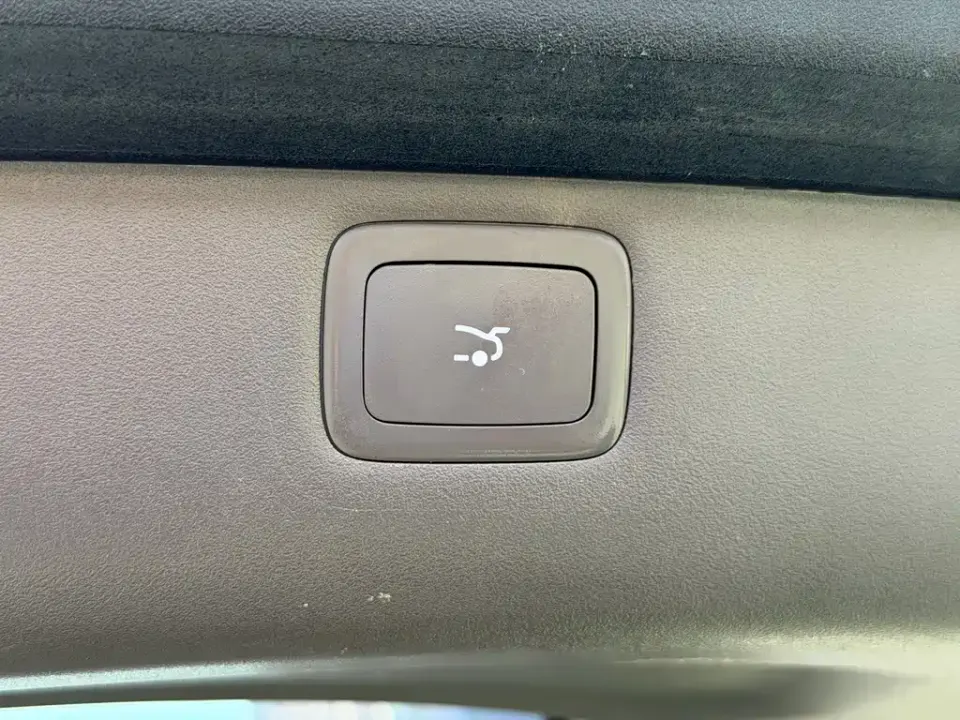 IM Motors IM LS7
