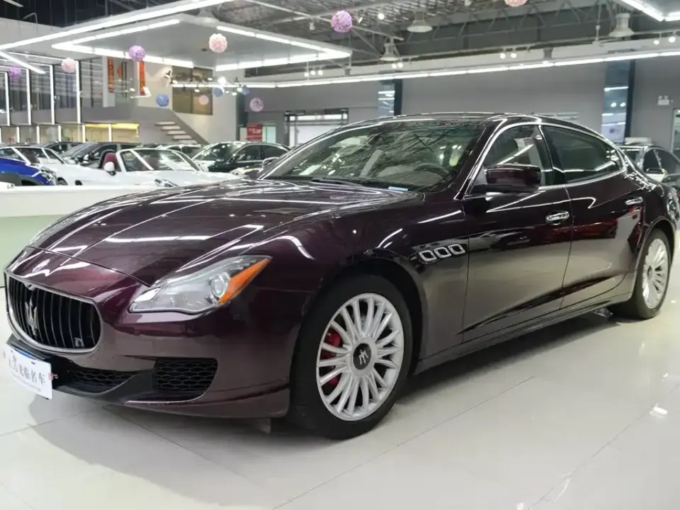 Maserati Quattroporte