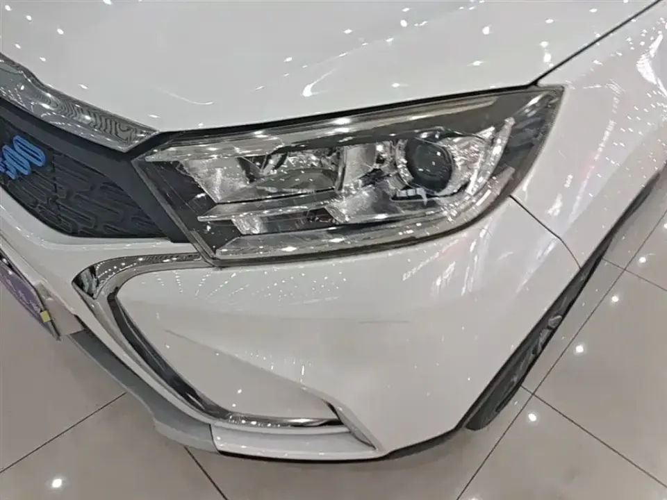 JMEV EX5