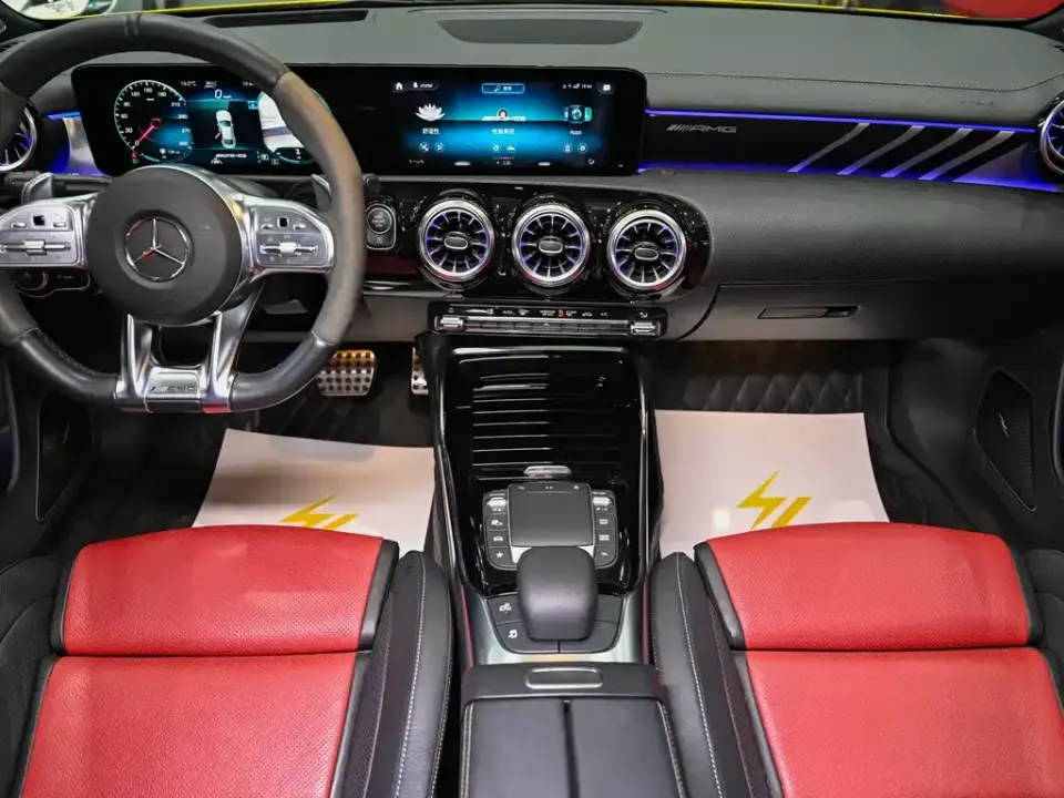 Mercedes-Benz CLA AMG