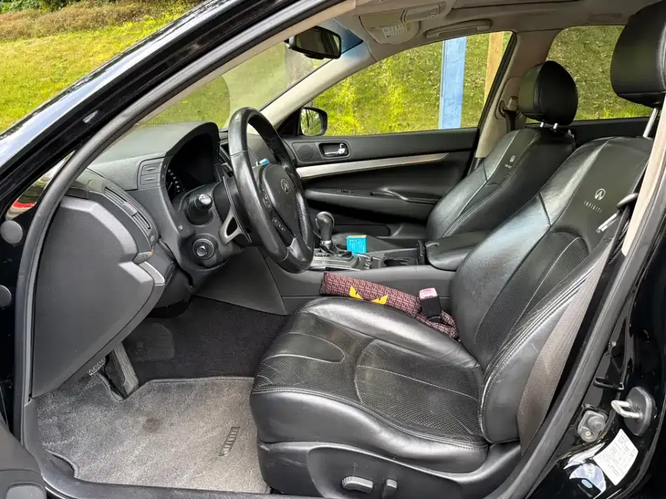 Infiniti G