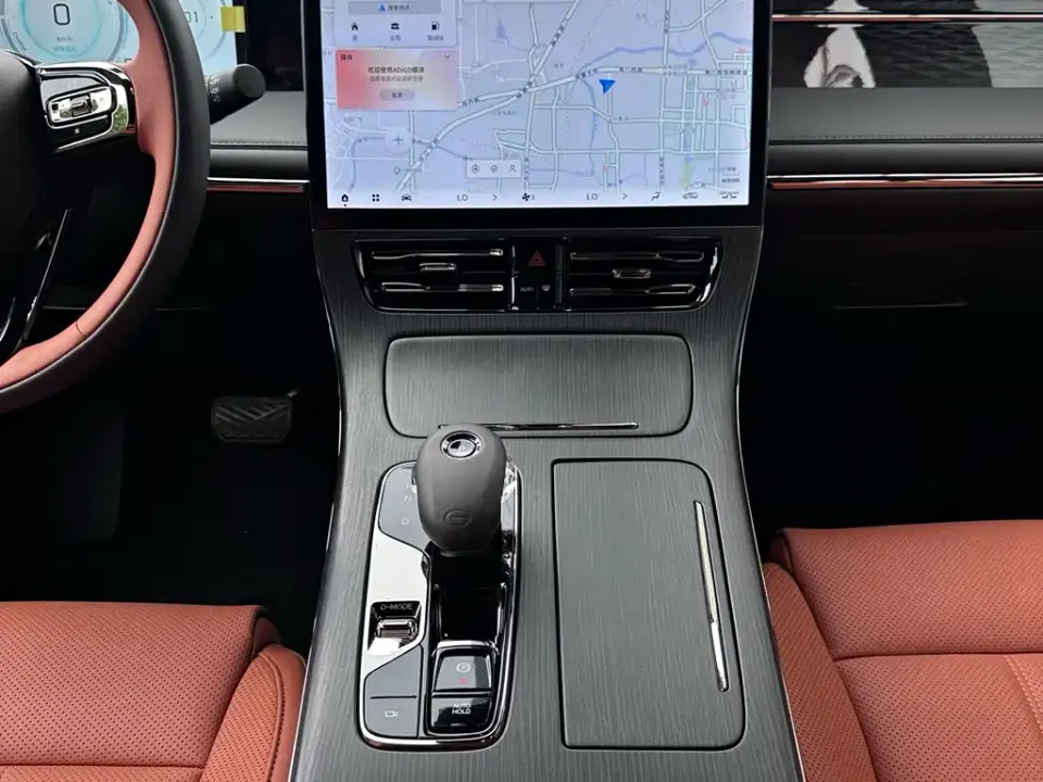 GAC Trumpchi Xiangwang M8
