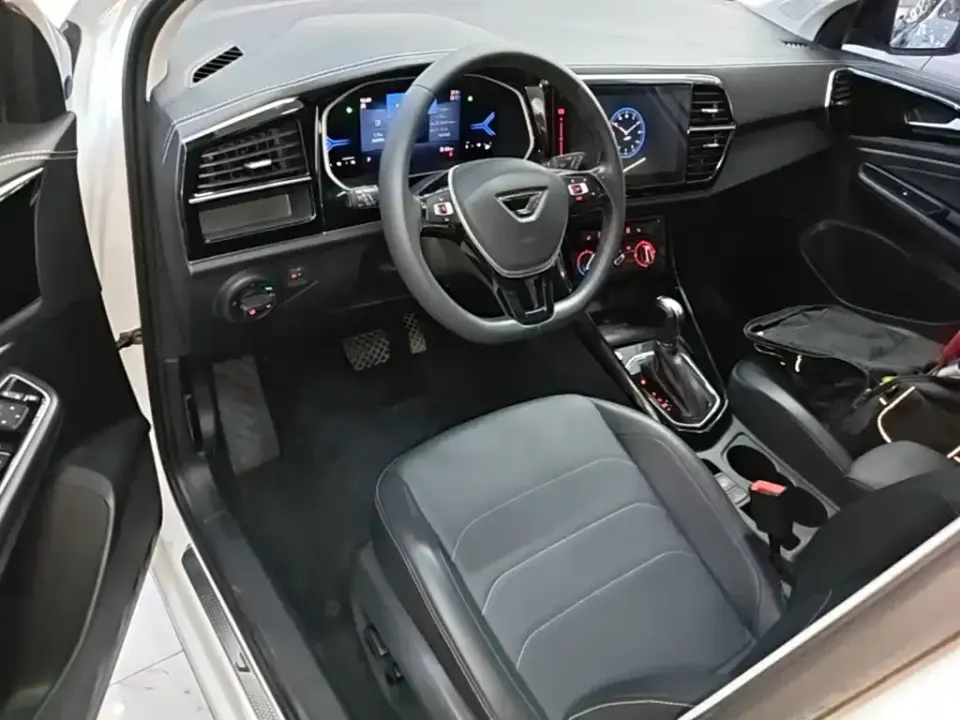 Jetta VS7