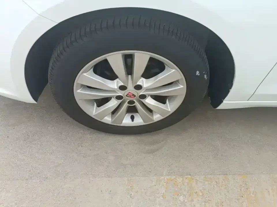 Roewe 360