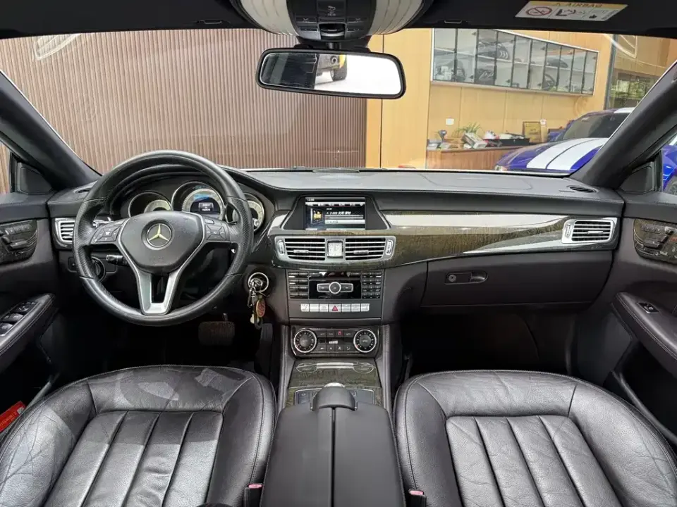 Mercedes-Benz CLS