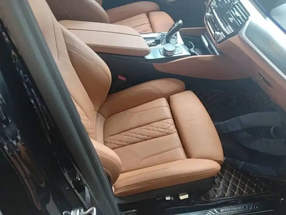 BMW 5 Series (Import)