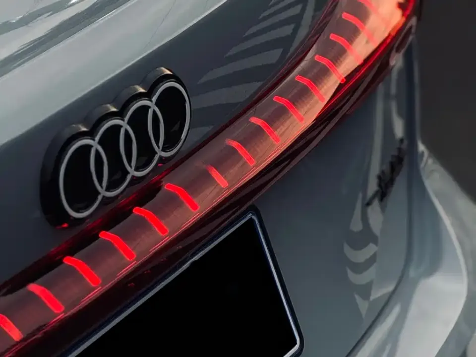 Audi A5L