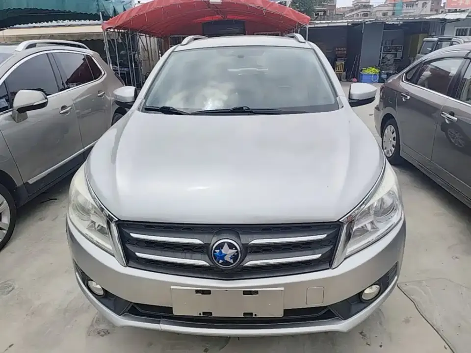 Venucia T70