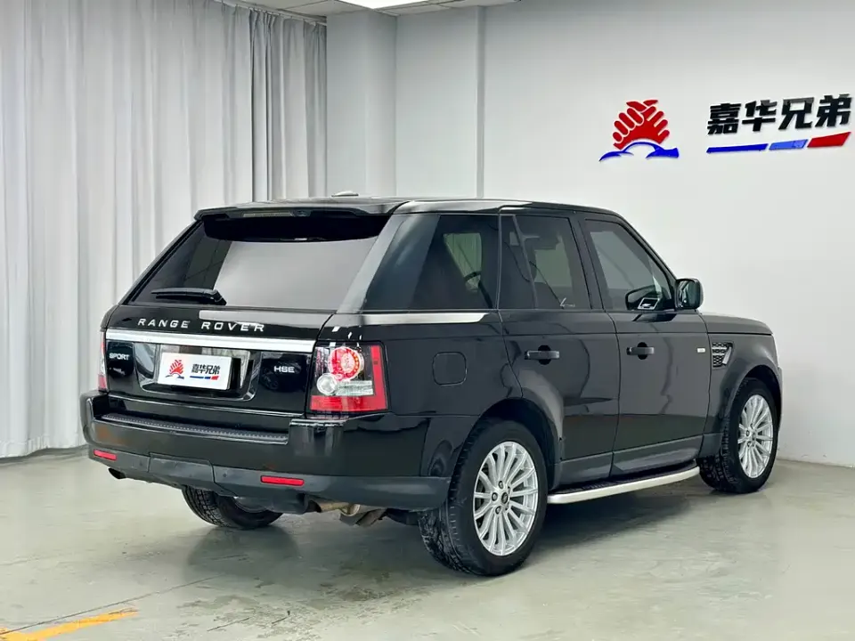 Land Rover Sport