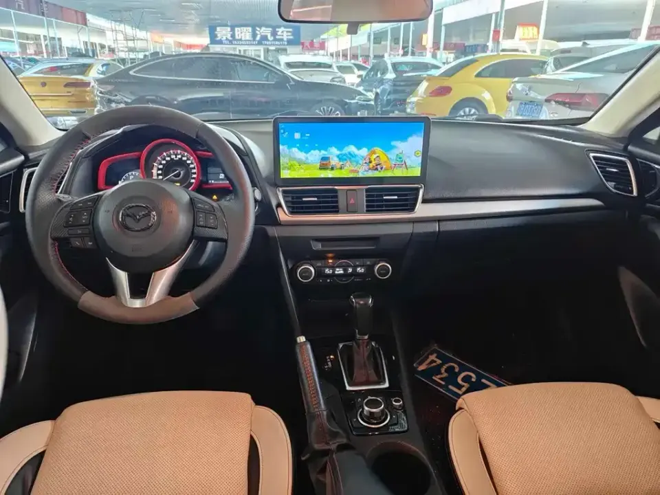 Mazda 3 Axela